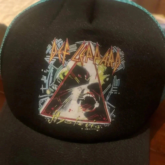 Def Leppard Trucker Hat - Picture 2 of 5